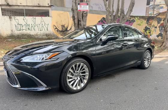LEXUS ES 300h 2.5 16V HÍBRIDO LUXURY CVT LEXUS ES 300h 2.5 16V HÍBRIDO LUXURY CVT